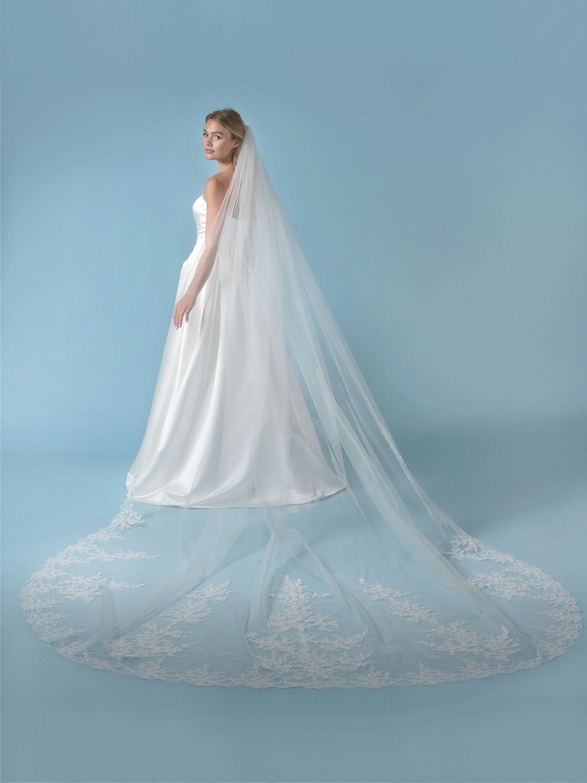 Velo de Novia Brigitte