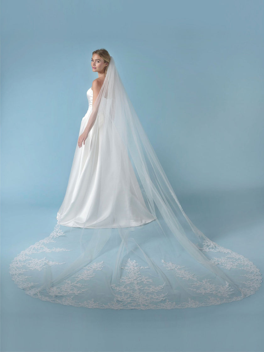 Velo de Novia Brigitte