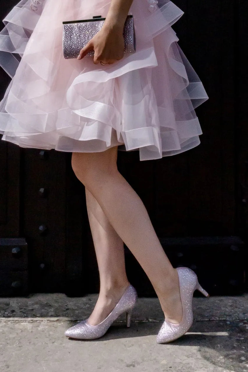 Zapatos de fiesta rosas con tacón de 8 cm y detalles de strass, perfectos para bodas y eventos formales