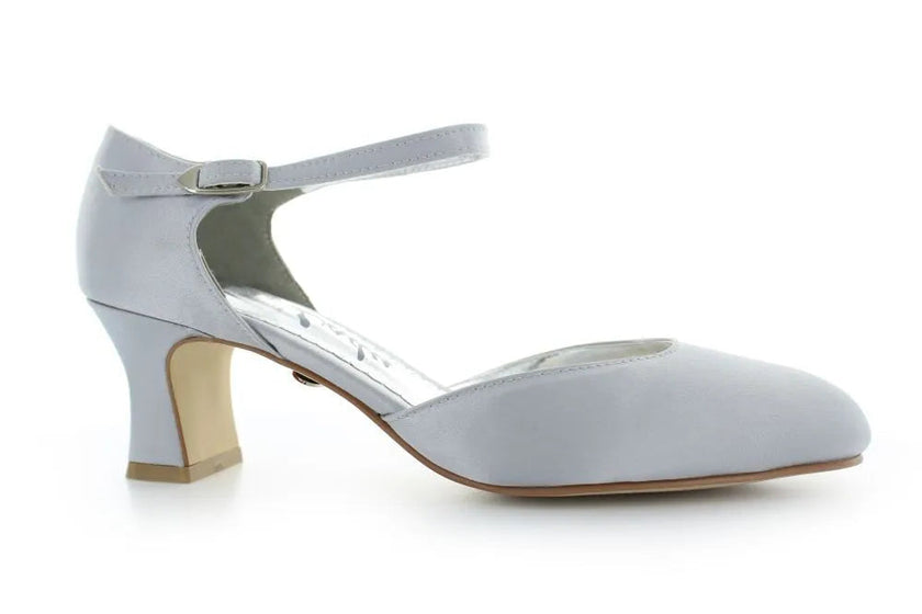 Zapatos de fiesta color plata estilo D'Orsay con tacón kitten heel de 4.5 cm