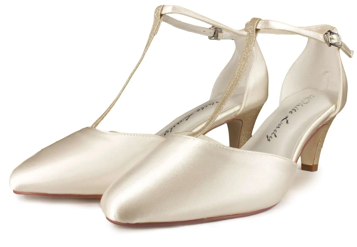 Zapatos de novia Malaquita con glitter champán y tacón de 5,5 cm en color ivory, elegantes y cómodos para bodas y fiestas.