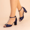 Zapatos fiesta Sandalias de fiesta Dolly en satén azul medianoche con T-bar adornado con cristales y tacón de bloque estilizado.