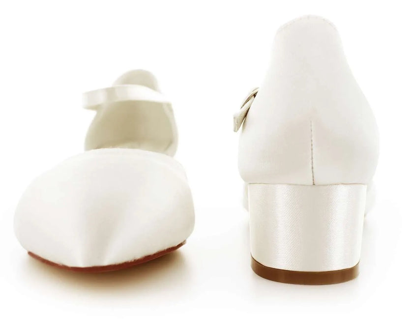 Zapatos de novia Lapislázuli en color ivory con tacón bloque, diseño elegante y ajuste cómodo, ideales para bodas y eventos especiales.