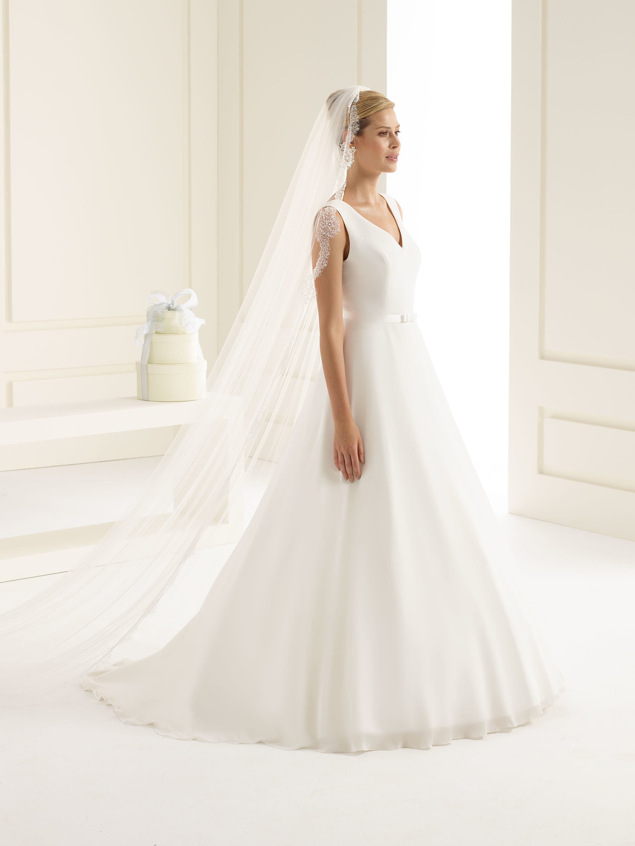 Comprar velos de novias con Odilia Bridal ODILIA BRIDAL